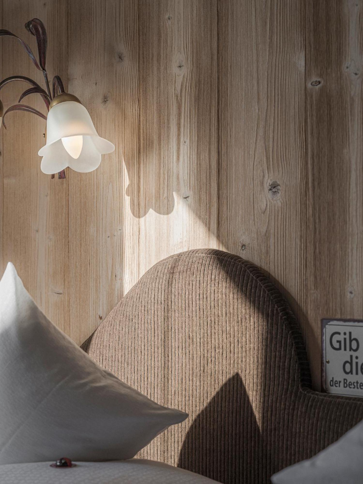 Apparthotel "Landhaus Veronika" Mayrhofen Eksteriør bilde