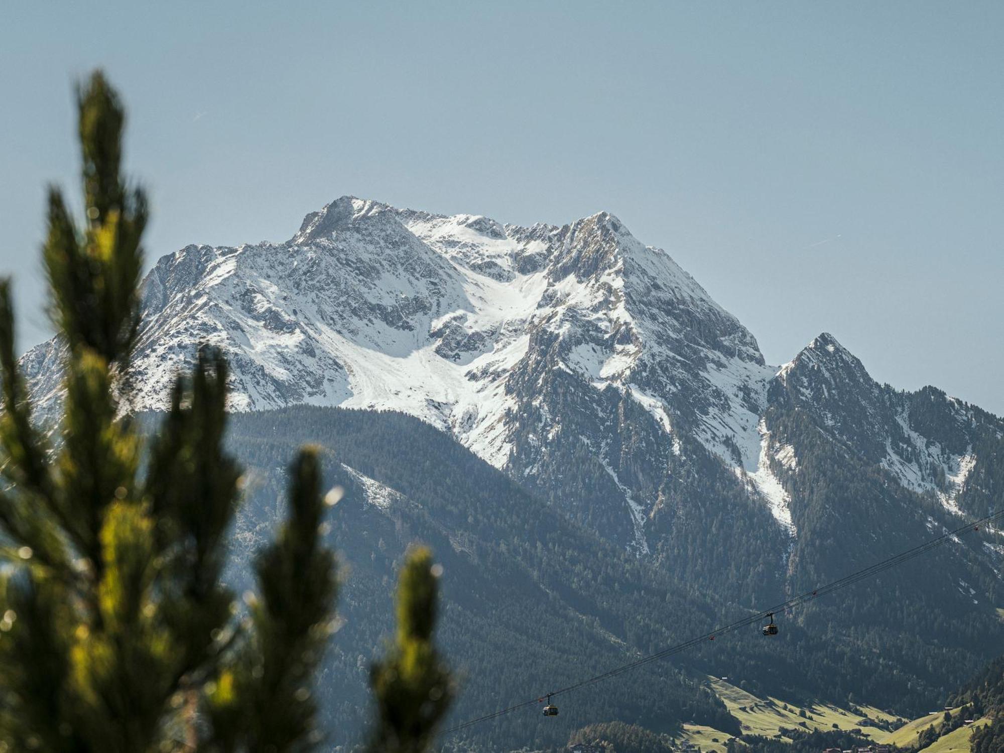 Apparthotel "Landhaus Veronika" Mayrhofen Eksteriør bilde